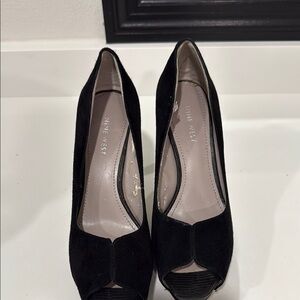 Nine West Black Peep Toe Heels